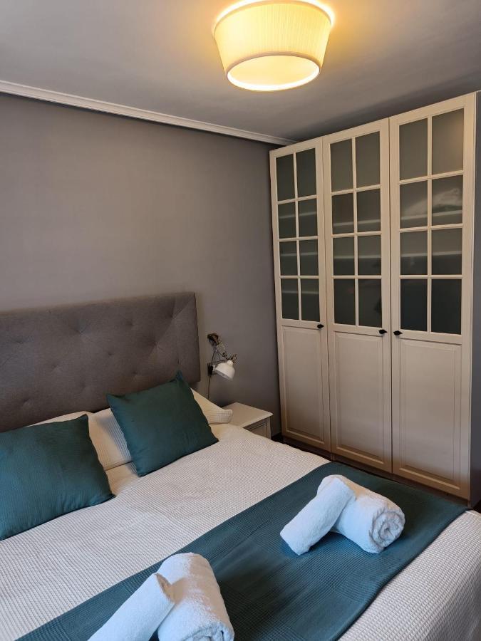 Paraiso Soleado: Piso Con Terraza, Piscina Y Garaje A 5 Min De Playa Apartment